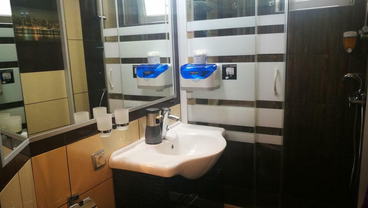 Coquettehouse Gara De Nord Apartment บูคาเรสต์ ภายนอก รูปภาพ